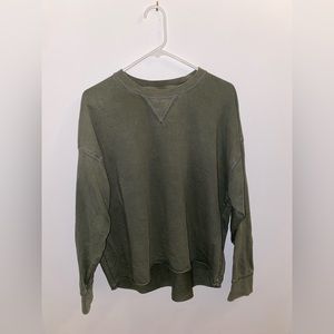 Olive green oversized aerie crew neck worn once